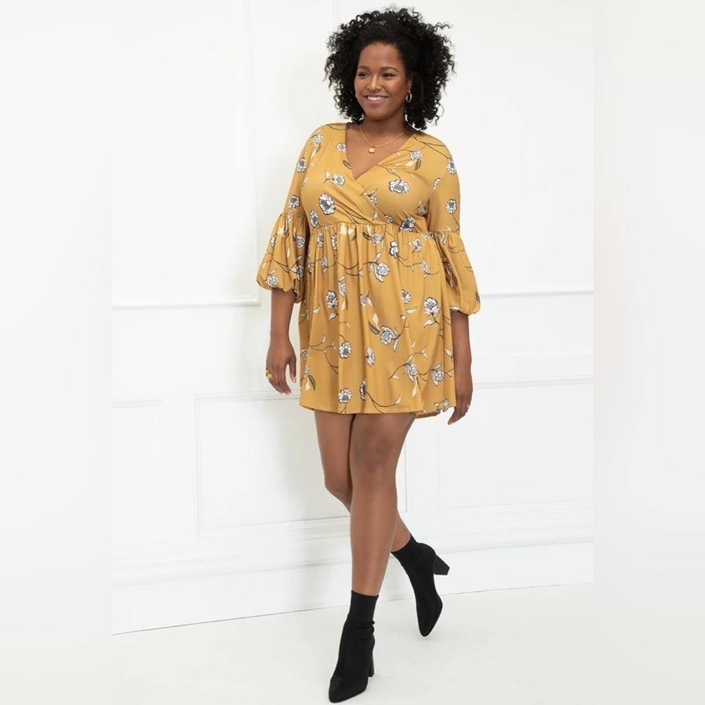 Eloquii Balloon Sleeve Dress - Size 26/28